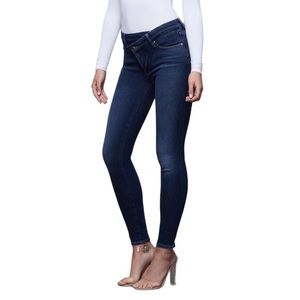 369 Good American The Good Legs Crossover Waist Skinny Jeans in Blue369